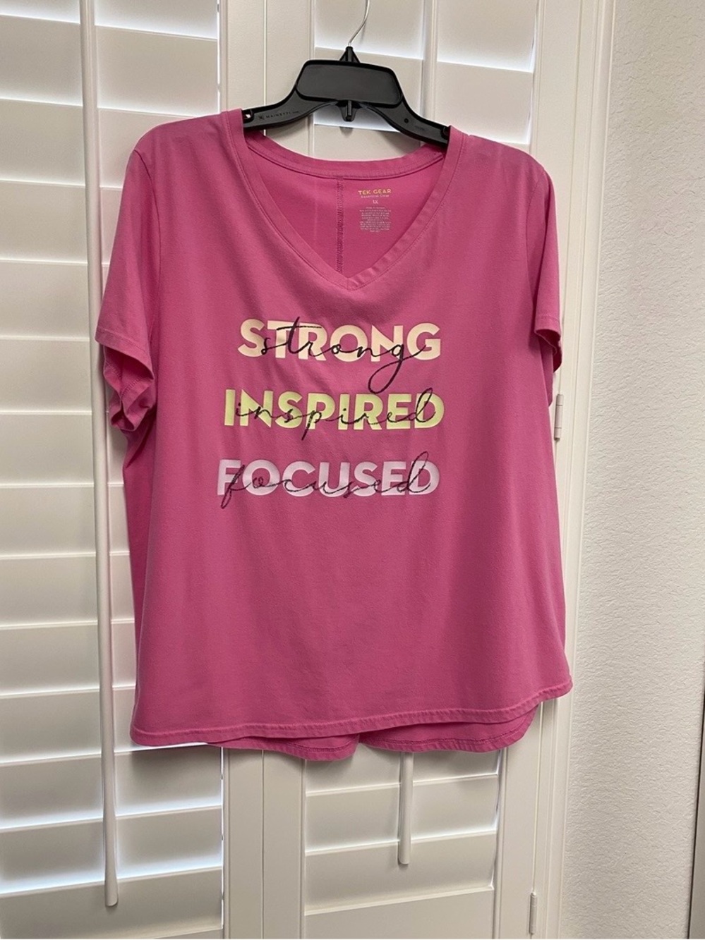 tek gear Pink V-Neck Graphic Tee - Strong Inspired Focused